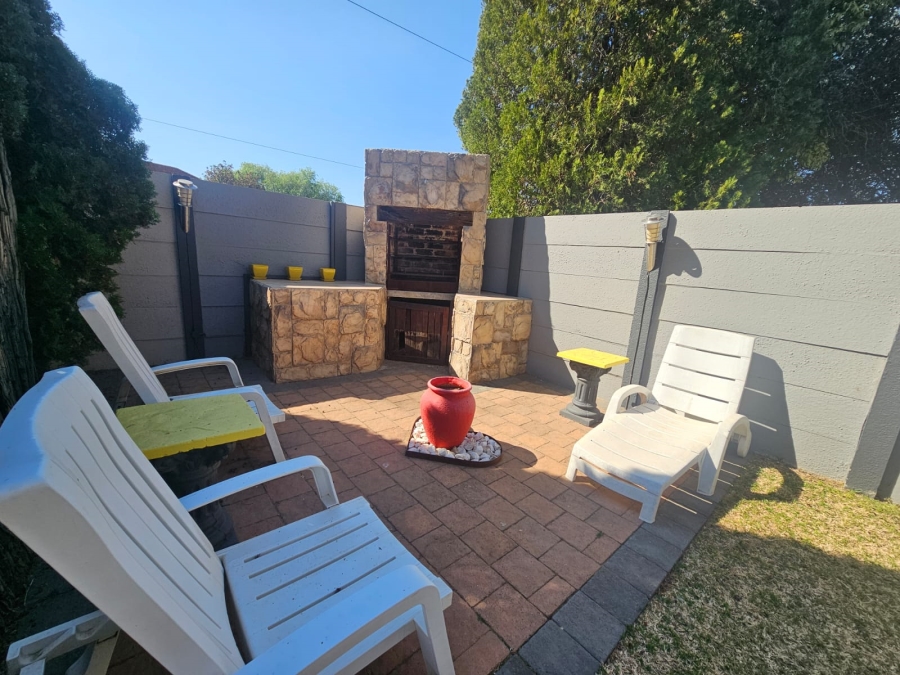 3 Bedroom Property for Sale in Riebeeckstad Free State